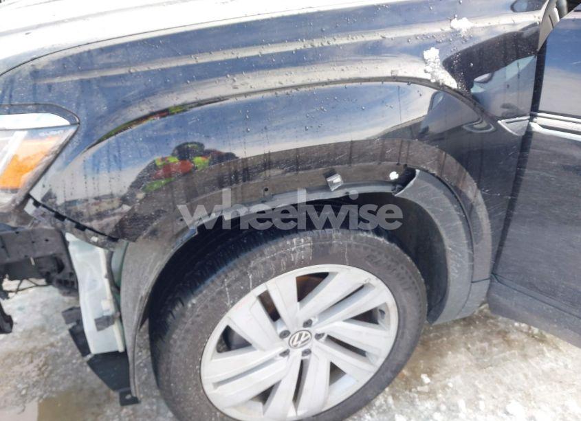 Photo 17 of 2021 Volkswagen Atlas CROSS SPORT 3.6L V6 SE W/TECHNOLOGY (VIN 1V2KE2CA0MC231882)