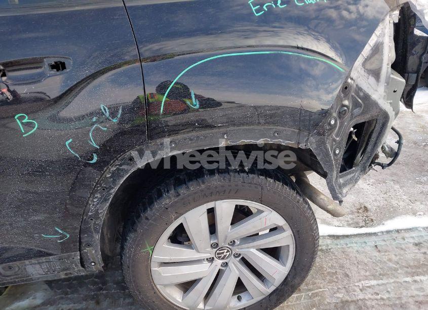 Photo 18 of 2021 Volkswagen Atlas CROSS SPORT 3.6L V6 SE W/TECHNOLOGY (VIN 1V2KE2CA0MC231882)