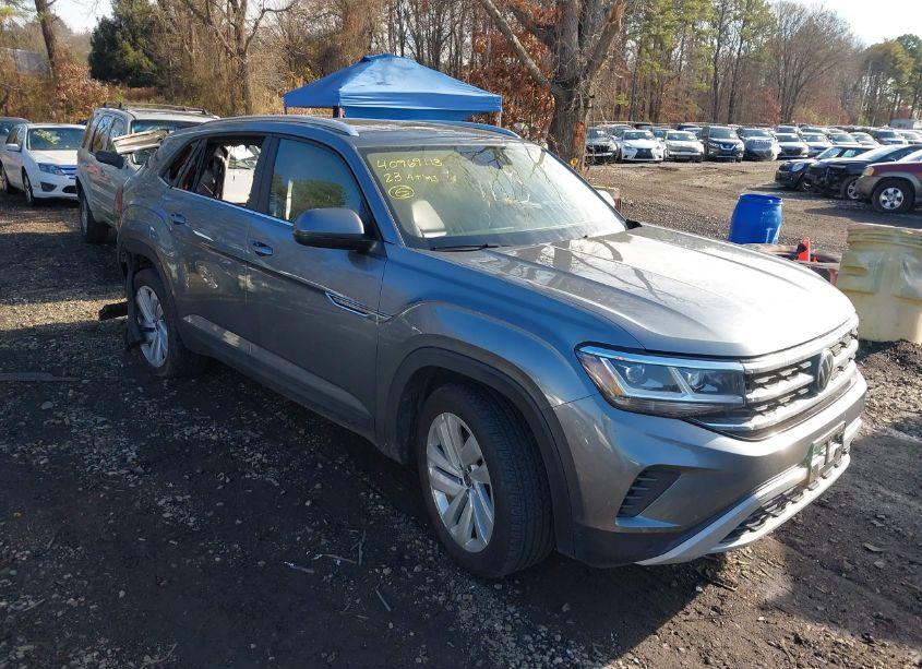 2023 Volkswagen Atlas CROSS SPORT 3.6L V6 SE W/TECHNOLOGY (VIN 1V2KE2CA1PC227344) main photo