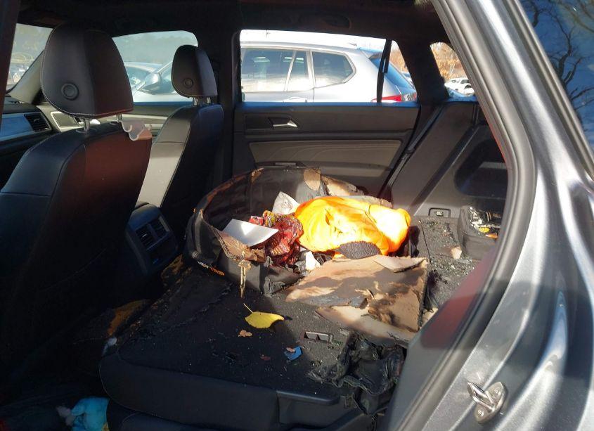 Photo 8 of 2023 Volkswagen Atlas CROSS SPORT 3.6L V6 SE W/TECHNOLOGY (VIN 1V2KE2CA1PC227344)