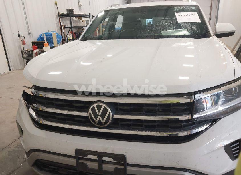 Photo 13 of 2022 Volkswagen Atlas CROSS SPORT 3.6L V6 SE W/TECHNOLOGY (VIN 1V2KE2CA2NC207116)