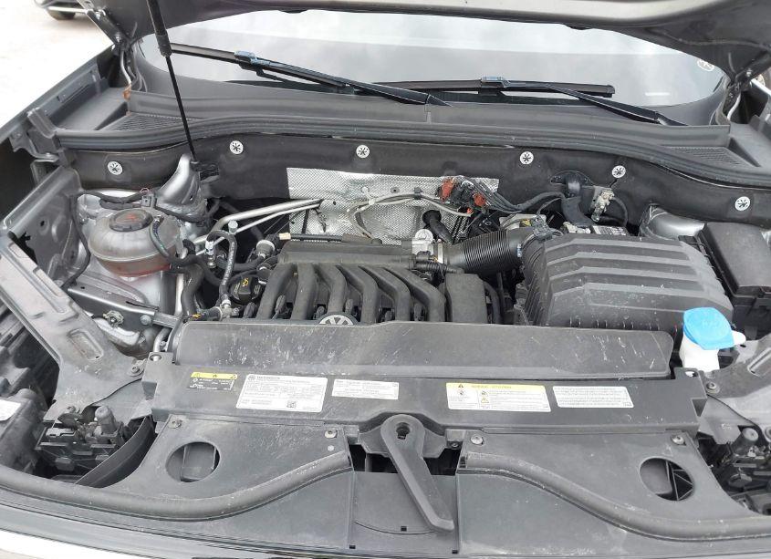 Photo 10 of 2022 Volkswagen Atlas CROSS SPORT 3.6L V6 SE W/TECHNOLOGY (VIN 1V2KE2CA2NC211716)
