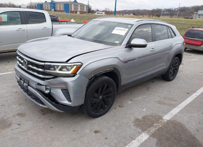 Photo 2 of 2022 Volkswagen Atlas CROSS SPORT 3.6L V6 SE W/TECHNOLOGY (VIN 1V2KE2CA2NC211716)