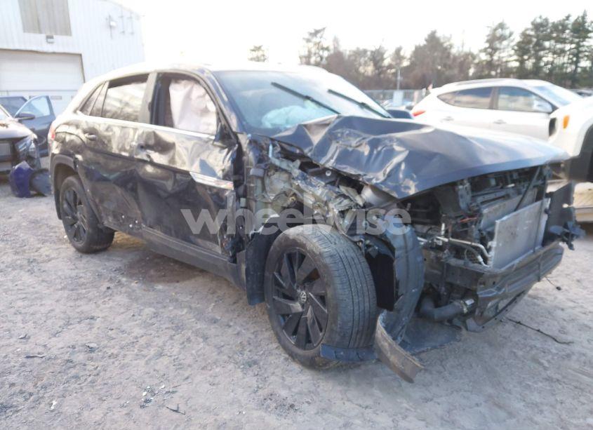 2024 Volkswagen Atlas CROSS SPORT 2.0T SE W/TECHNOLOGY (VIN 1V2KE2CA2RC201547) main photo