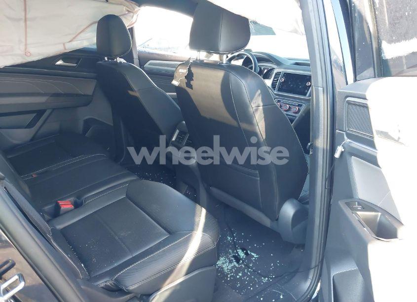 Photo 8 of 2021 Volkswagen Atlas CROSS SPORT 3.6L V6 SE W/TECHNOLOGY (VIN 1V2KE2CA5MC215726)