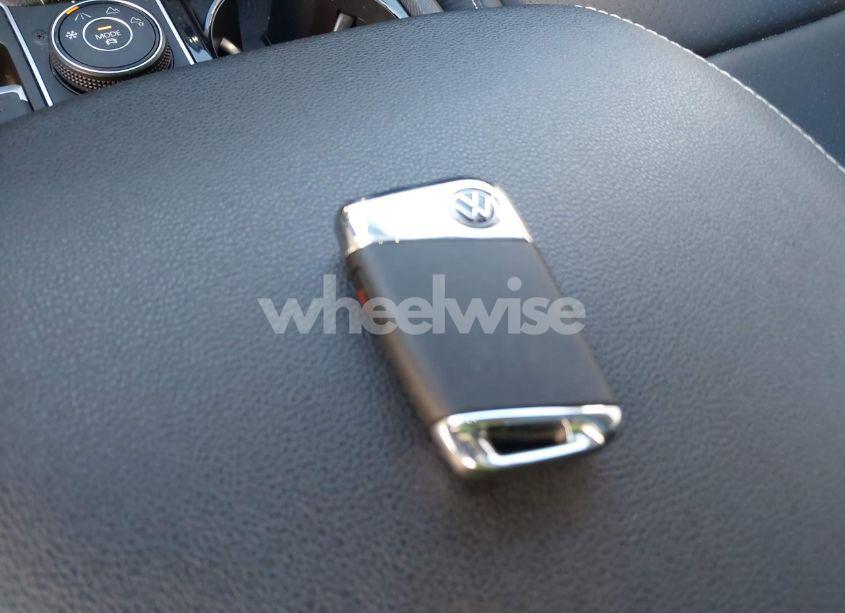 Photo 11 of 2022 Volkswagen Atlas CROSS SPORT 3.6L V6 SE W/TECHNOLOGY (VIN 1V2KE2CA5NC201682)