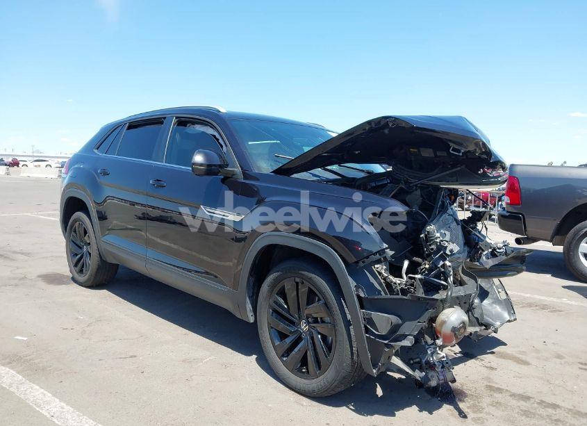 2022 Volkswagen Atlas CROSS SPORT 3.6L V6 SE W/TECHNOLOGY (VIN 1V2KE2CA8NC220310) main photo