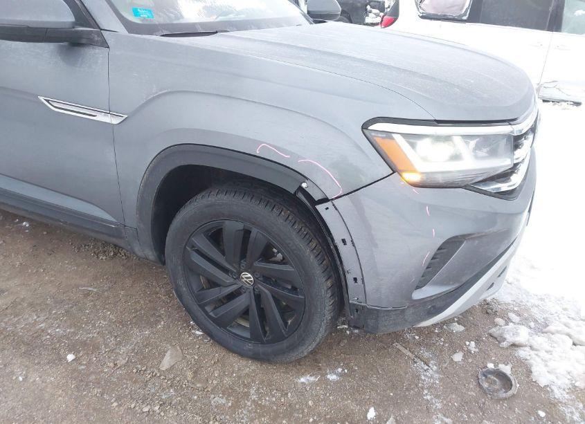 Photo 6 of 2022 Volkswagen Atlas CROSS SPORT 3.6L V6 SE W/TECHNOLOGY (VIN 1V2KE2CA8NC227581)