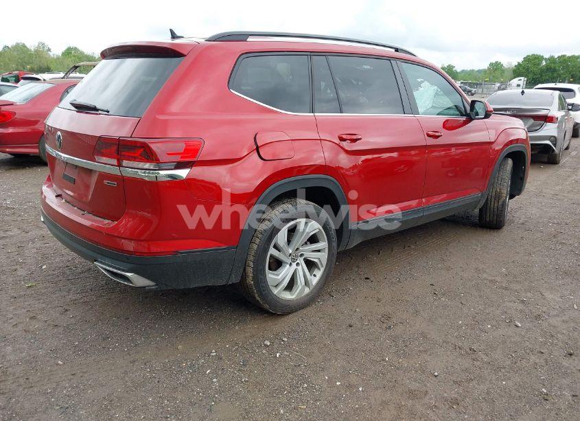 Photo 4 of 2022 Volkswagen Atlas 2.0T SE W/TECHNOLOGY (VIN 1V2KP2CA0NC522555)