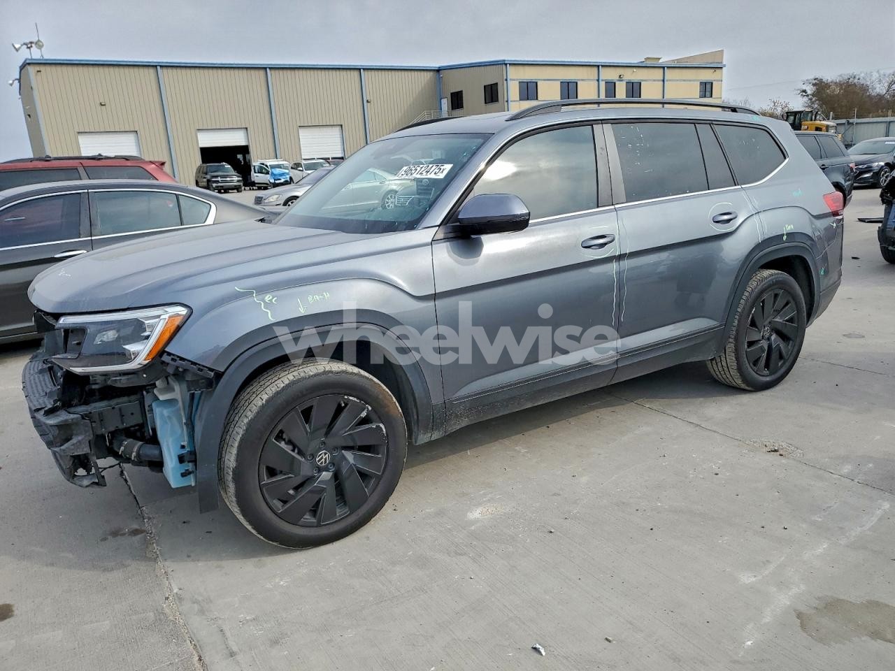 2024 VOLKSWAGEN ATLAS SE (VIN 1V2KR2CA0RC607377) main photo