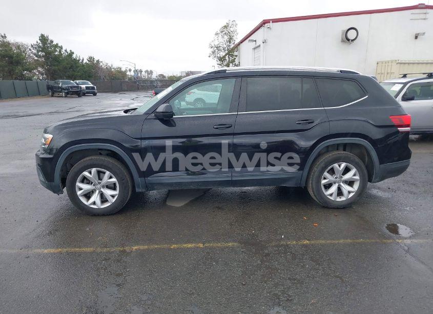 Photo 14 of 2018 Volkswagen Atlas 3.6L V6 SE (VIN 1V2KR2CA1JC543807)