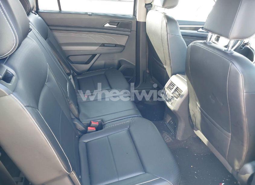 Photo 8 of 2022 Volkswagen Atlas 3.6L V6 SE W/TECHNOLOGY (VIN 1V2KR2CA1NC507850)