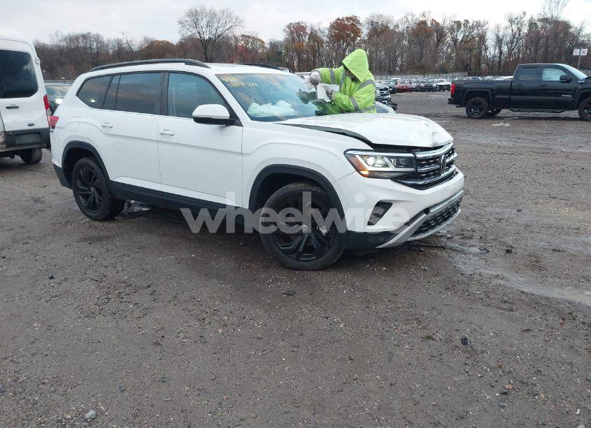 2022 Volkswagen Atlas 3.6L V6 SE W/TECHNOLOGY (VIN 1V2KR2CA1NC555087) main photo