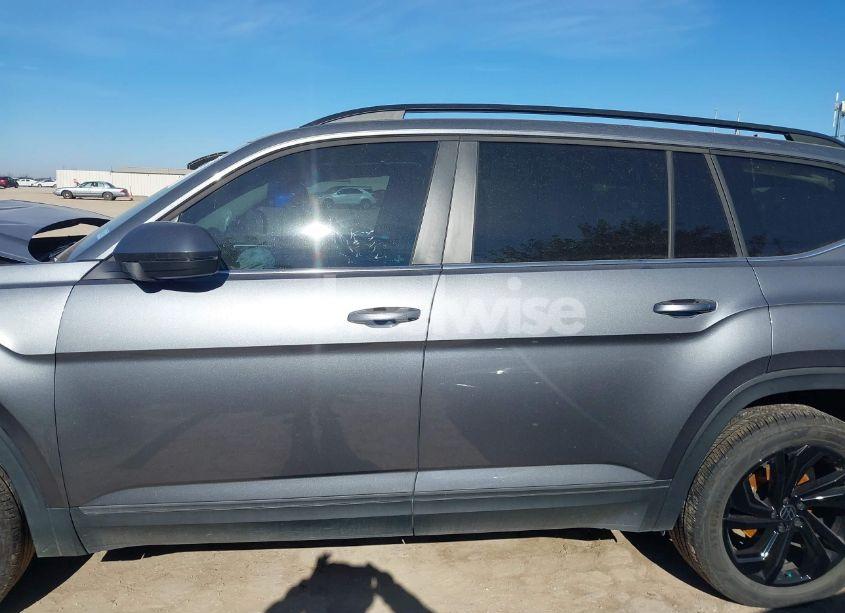 Photo 14 of 2022 Volkswagen Atlas 3.6L V6 SE W/TECHNOLOGY (VIN 1V2KR2CA1NC561102)