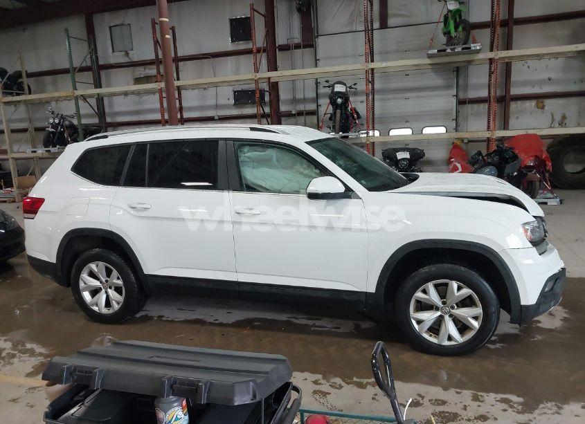 Photo 13 of 2018 Volkswagen Atlas 3.6L V6 SE (VIN 1V2KR2CA2JC569381)
