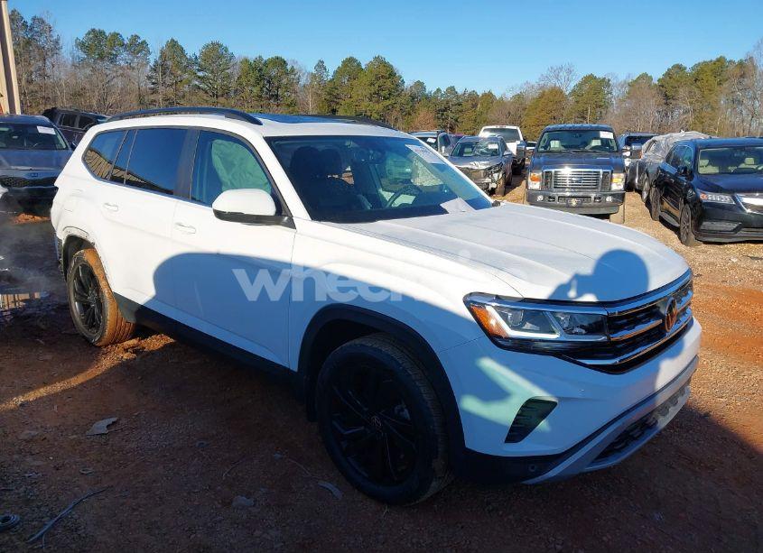 2022 Volkswagen Atlas 3.6L V6 SE W/TECHNOLOGY (VIN 1V2KR2CA2NC546401) main photo