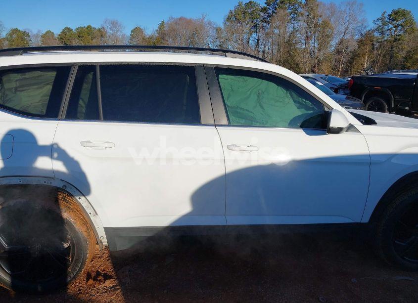 Photo 13 of 2022 Volkswagen Atlas 3.6L V6 SE W/TECHNOLOGY (VIN 1V2KR2CA2NC546401)