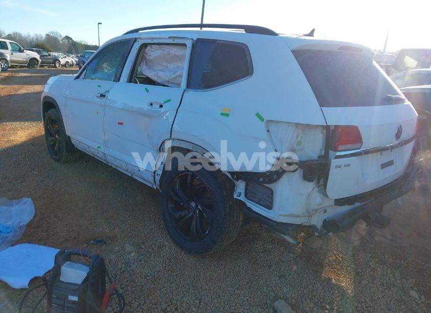 Photo 3 of 2022 Volkswagen Atlas 3.6L V6 SE W/TECHNOLOGY (VIN 1V2KR2CA2NC546401)