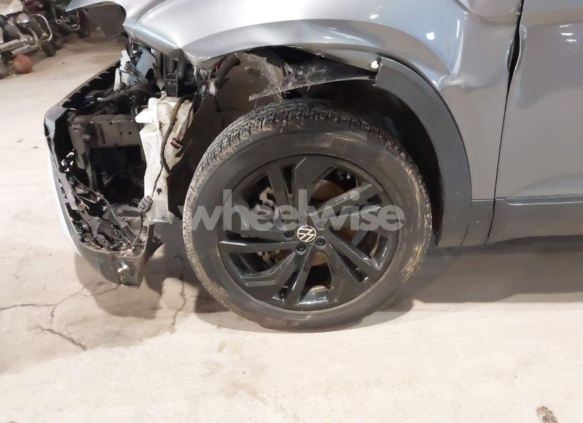 Photo 20 of 2022 Volkswagen Atlas 3.6L V6 SE W/TECHNOLOGY (VIN 1V2KR2CA2NC549881)