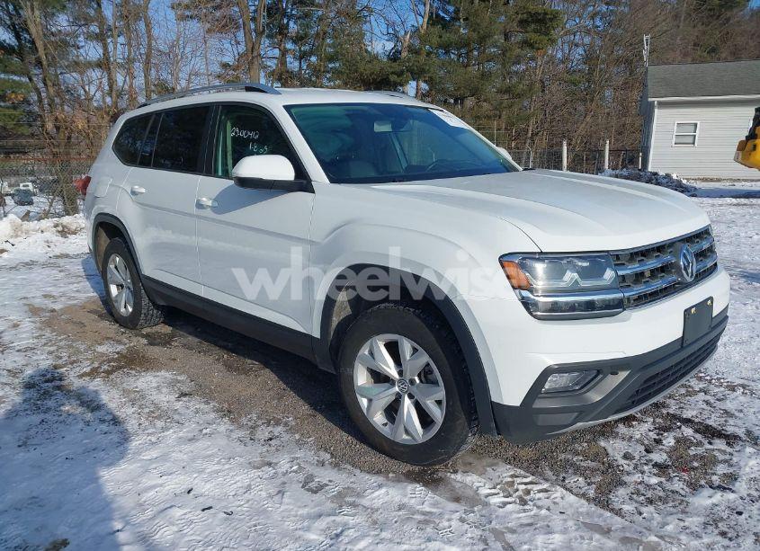 2018 Volkswagen Atlas 3.6L V6 SE (VIN 1V2KR2CA3JC574508) main photo