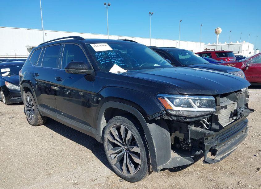 2022 Volkswagen Atlas 3.6L V6 SE W/TECHNOLOGY (VIN 1V2KR2CA4NC557772) main photo