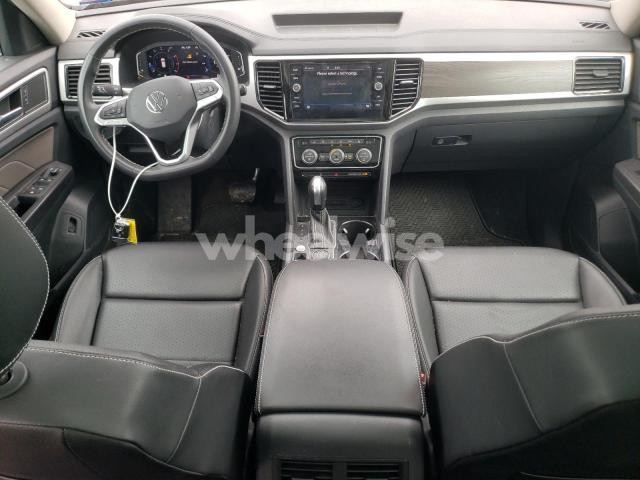 Photo 14 of 2023 VOLKSWAGEN ATLAS SE (VIN 1V2KR2CA4PC550856)
