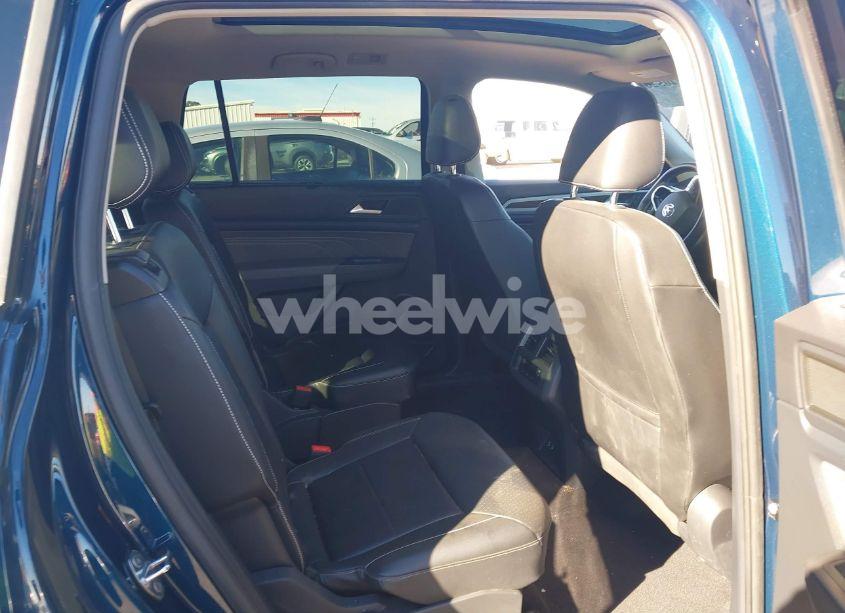Photo 8 of 2021 Volkswagen Atlas 3.6L V6 SE W/TECHNOLOGY (VIN 1V2KR2CA5MC599642)