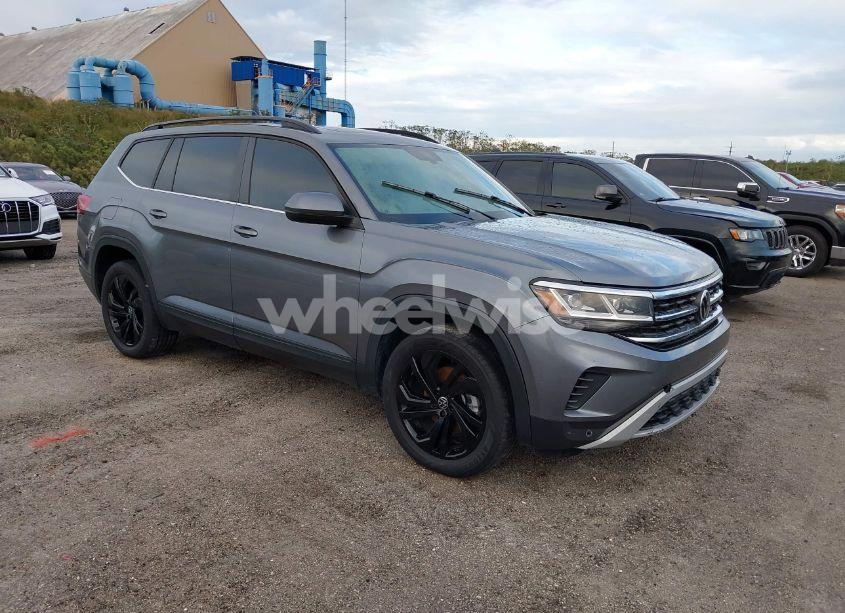 2022 Volkswagen Atlas 3.6L V6 SE W/TECHNOLOGY (VIN 1V2KR2CA5NC512646) main photo