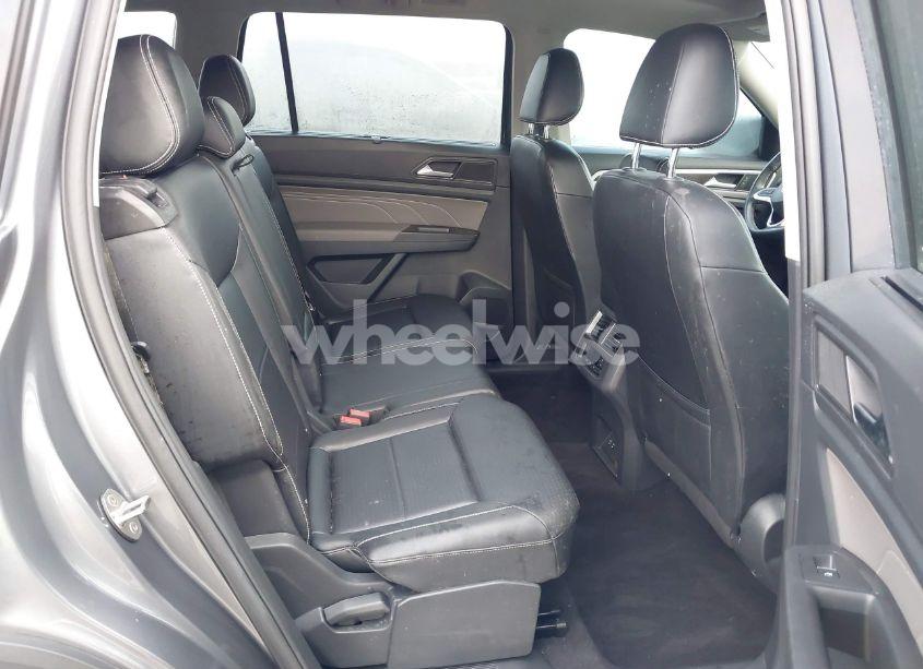 Photo 8 of 2022 Volkswagen Atlas 3.6L V6 SE W/TECHNOLOGY (VIN 1V2KR2CA5NC512646)
