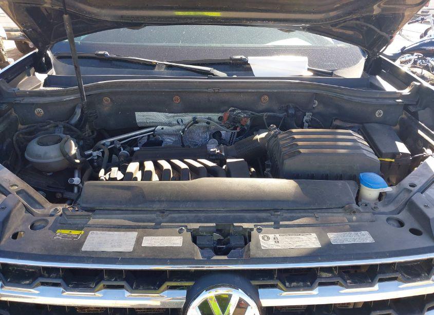 Photo 10 of 2018 Volkswagen Atlas 3.6L V6 SE (VIN 1V2KR2CA6JC523102)