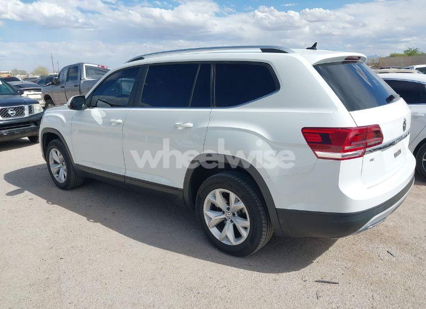 Photo 3 of 2018 Volkswagen Atlas 3.6L V6 SE (VIN 1V2KR2CA6JC576835)