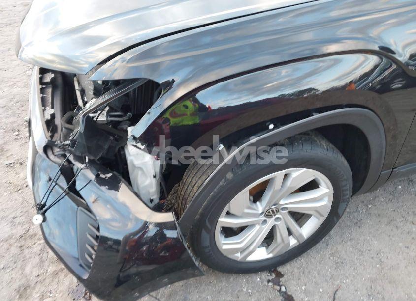 Photo 18 of 2021 Volkswagen Atlas 3.6L V6 SE W/TECHNOLOGY (VIN 1V2KR2CA6MC539787)