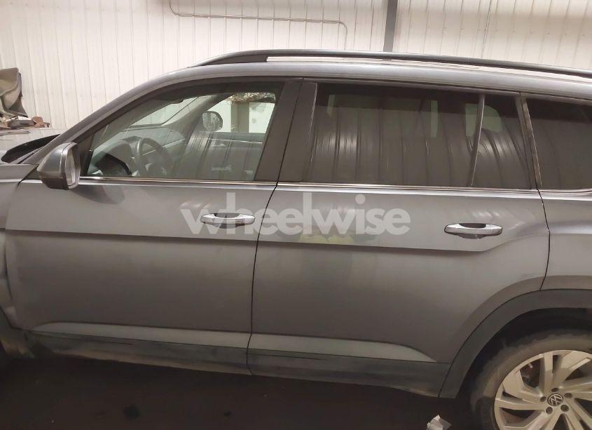 Photo 15 of 2021 Volkswagen Atlas 3.6L V6 SE W/TECHNOLOGY (VIN 1V2KR2CA6MC559179)