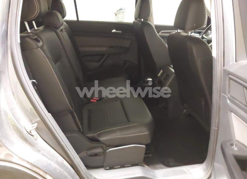 Photo 8 of 2021 Volkswagen Atlas 3.6L V6 SE W/TECHNOLOGY (VIN 1V2KR2CA6MC559179)