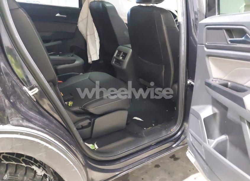 Photo 8 of 2021 Volkswagen Atlas 3.6L V6 SE W/TECHNOLOGY (VIN 1V2KR2CA7MC540494)