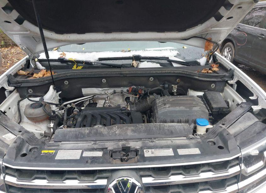 Photo 10 of 2018 Volkswagen Atlas 3.6L V6 SE (VIN 1V2KR2CA8JC569966)