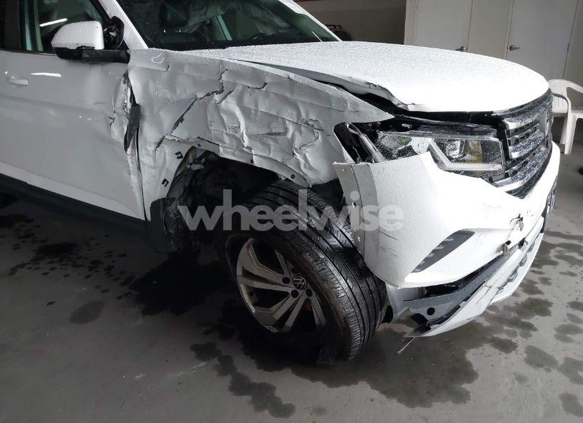 Photo 6 of 2021 Volkswagen Atlas 3.6L V6 SE W/TECHNOLOGY (VIN 1V2KR2CA8MC501445)