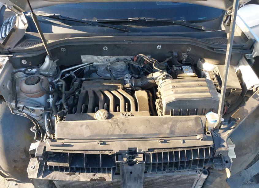 Photo 10 of 2018 Volkswagen Atlas 3.6L V6 SE (VIN 1V2KR2CA9JC518329)