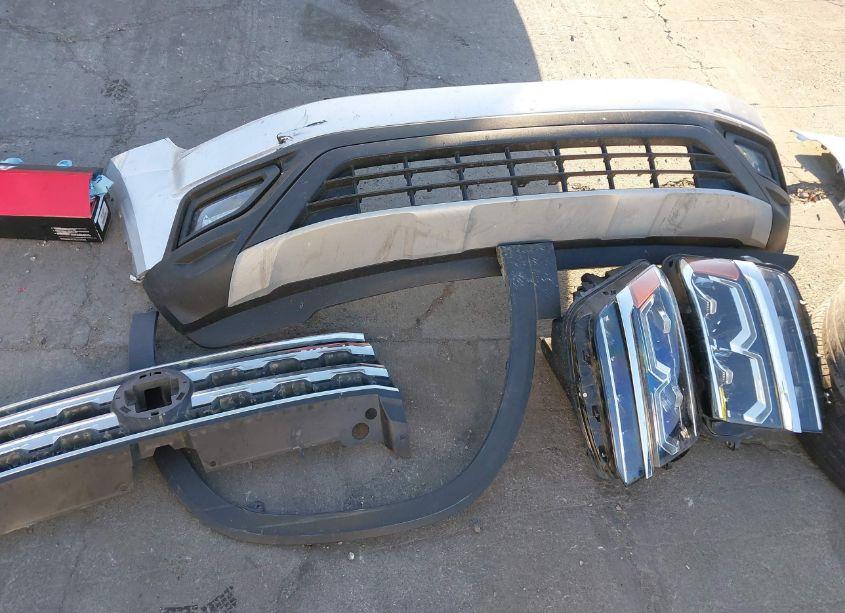 Photo 12 of 2018 Volkswagen Atlas 3.6L V6 SE (VIN 1V2KR2CA9JC518329)