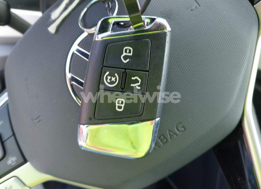 Photo 11 of 2022 Volkswagen Atlas 3.6L V6 SE W/TECHNOLOGY (VIN 1V2KR2CA9NC563955)