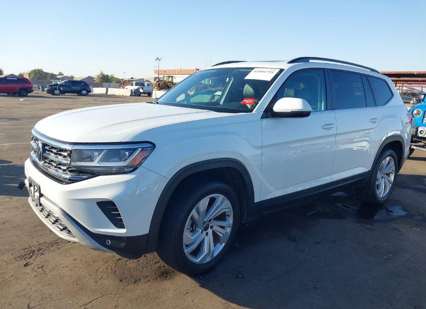 Photo 2 of 2021 Volkswagen Atlas 3.6L V6 SE W/TECHNOLOGY (VIN 1V2KR2CAXMC555328)