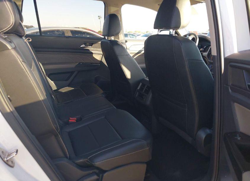 Photo 8 of 2021 Volkswagen Atlas 3.6L V6 SE W/TECHNOLOGY (VIN 1V2KR2CAXMC555328)