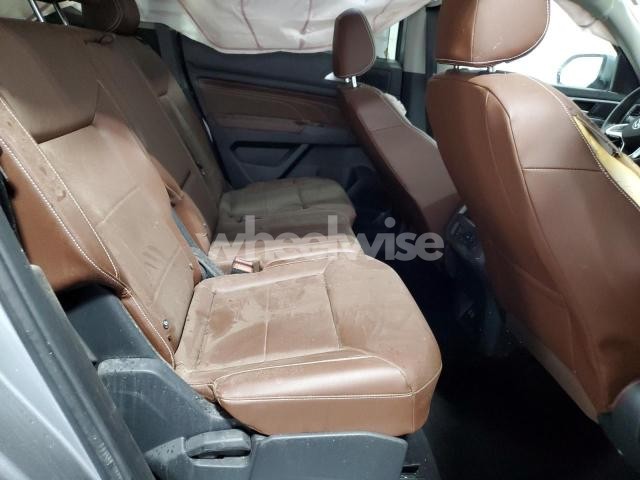 Photo 8 of 2023 VOLKSWAGEN ATLAS SE (VIN 1V2KR2CAXPC517697)