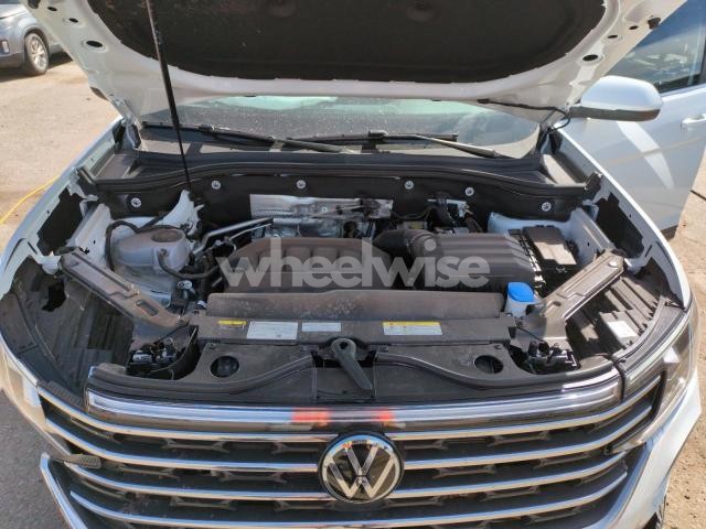 Photo 11 of 2025 VOLKSWAGEN ATLAS SE N/A (VIN 1V2KR2CAXSC505381)