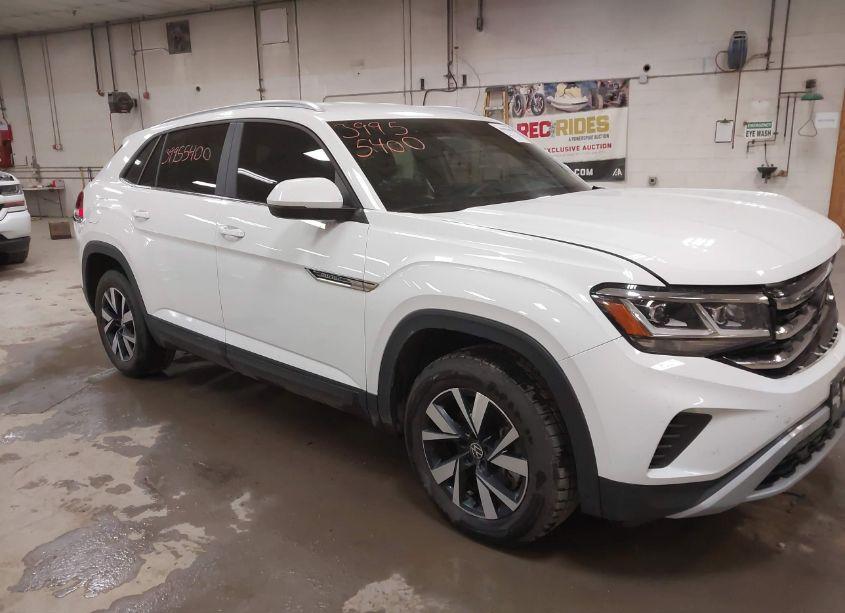 2022 Volkswagen Atlas CROSS SPORT 2.0T SE (VIN 1V2LC2CA1NC224130) main photo