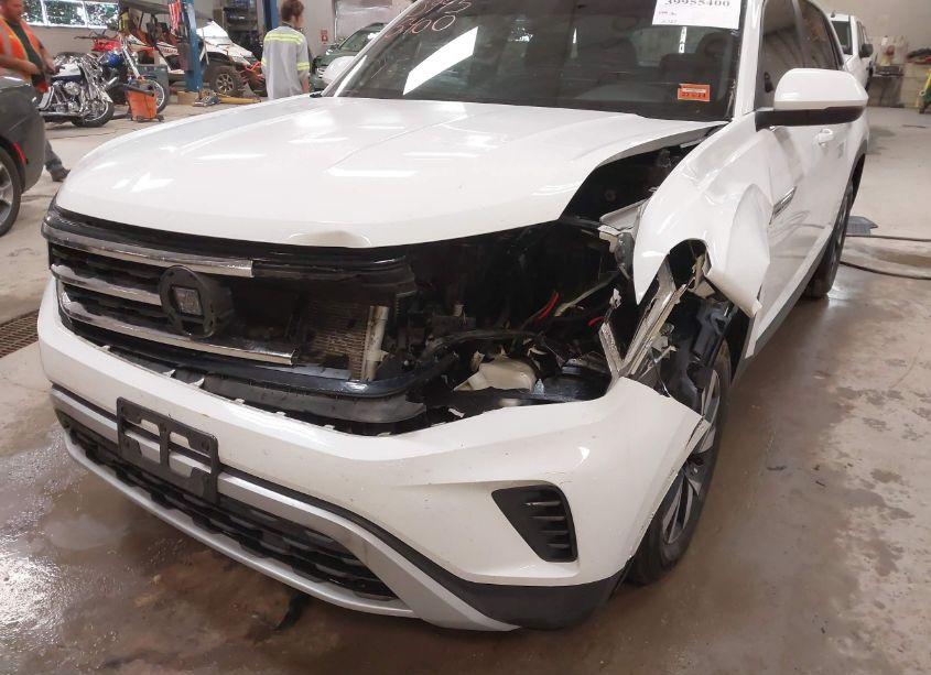 Photo 6 of 2022 Volkswagen Atlas CROSS SPORT 2.0T SE (VIN 1V2LC2CA1NC224130)