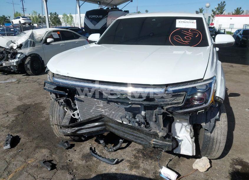 Photo 13 of 2024 Volkswagen Atlas CROSS SPORT 2.0T SE (VIN 1V2LE2CA0RC249150)