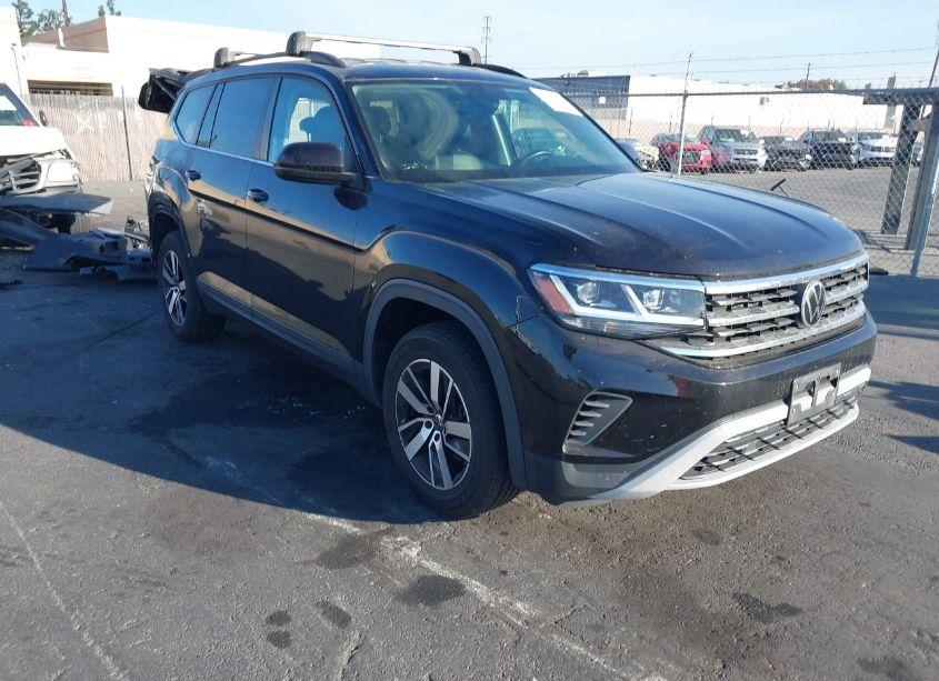 2021 Volkswagen Atlas 2.0T SE (VIN 1V2LP2CA2MC541711) main photo