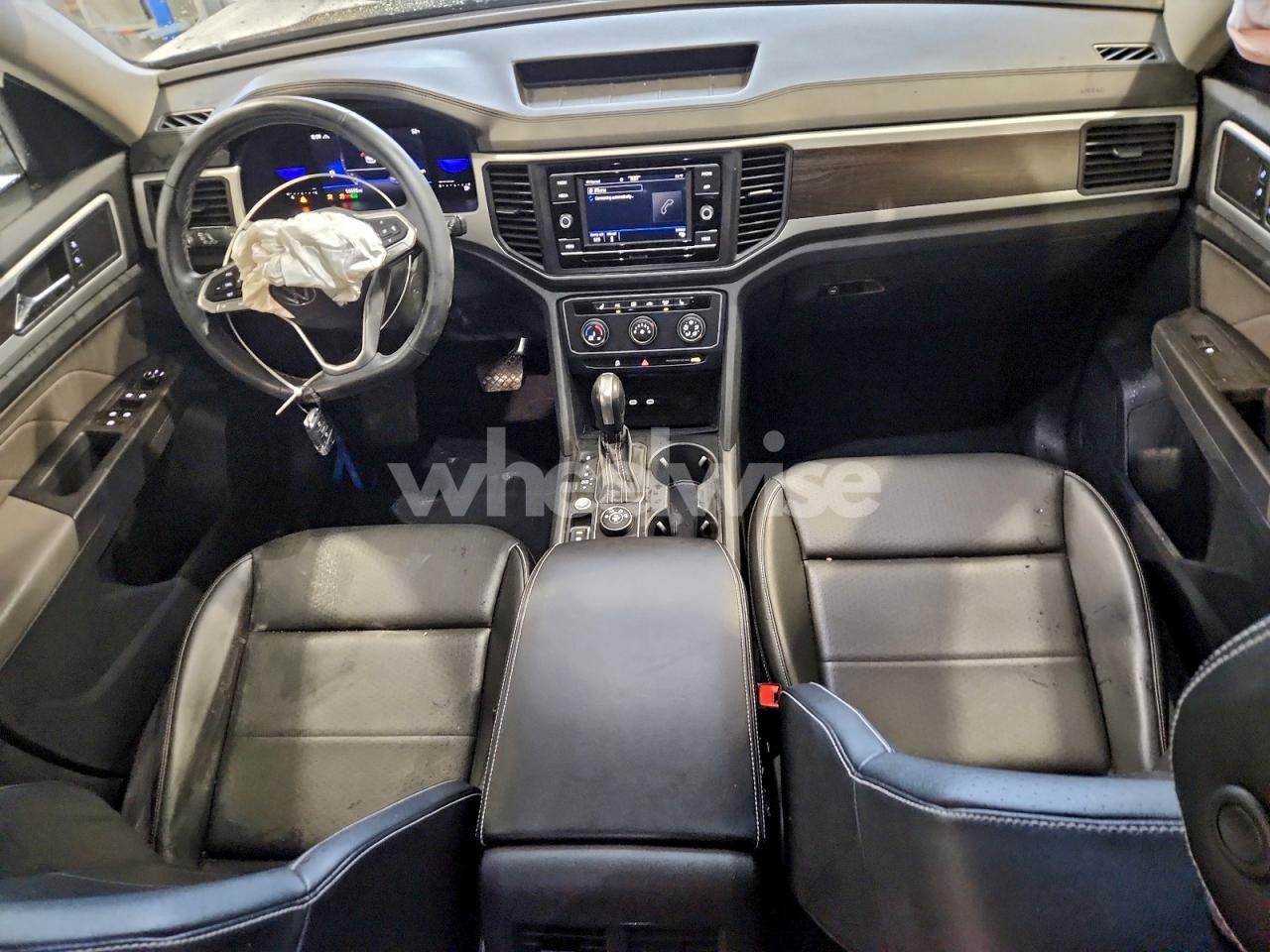 Photo 8 of 2022 VOLKSWAGEN ATLAS SE N/A (VIN 1V2LP2CA8NC556683)