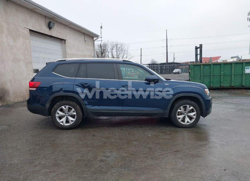 Photo 13 of 2019 Volkswagen Atlas 3.6L V6 SE (VIN 1V2LR2CA1KC549628)